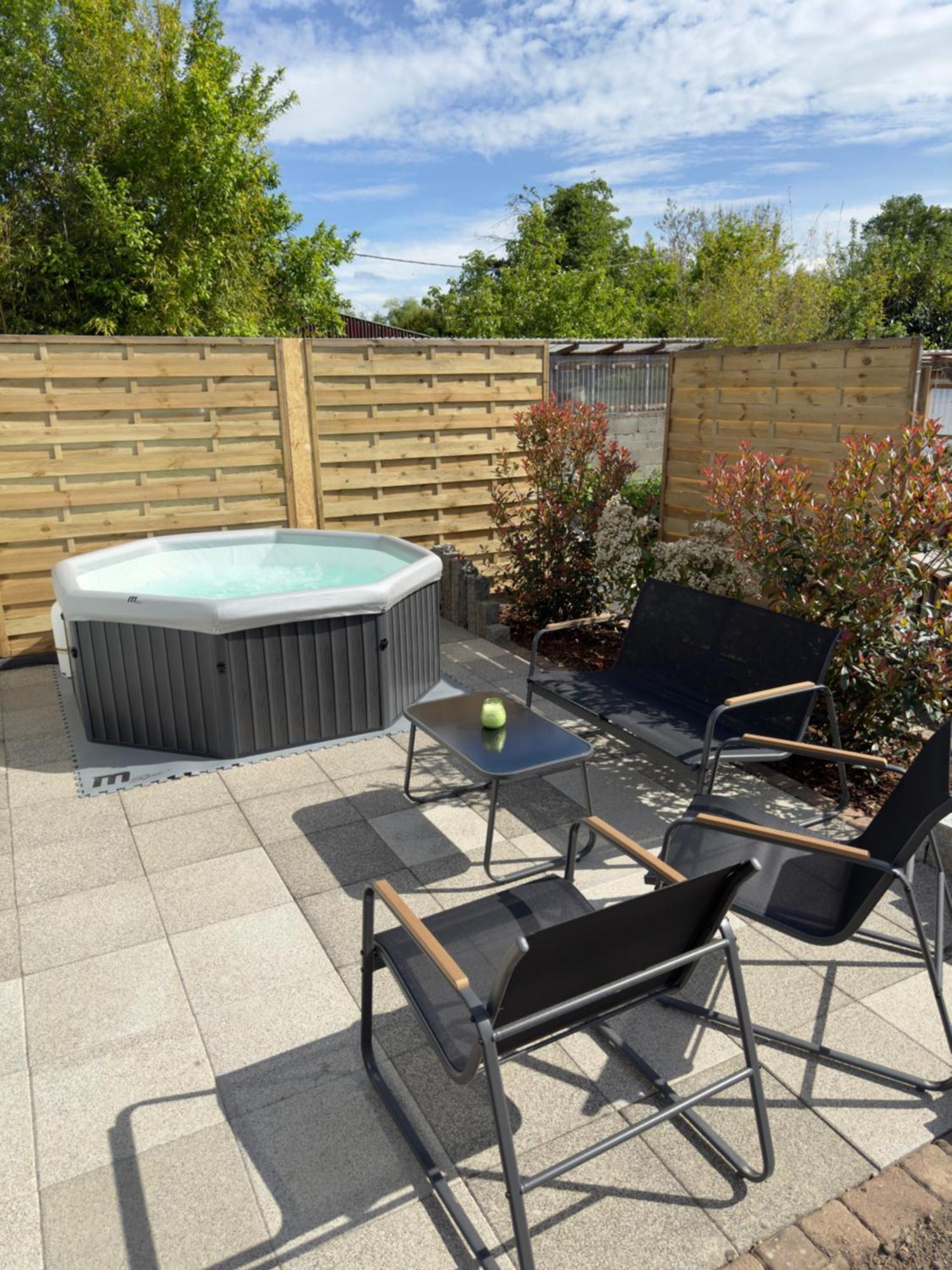 Gite Les Lilas, Centre Alsace, Avec Jacuzzi Mackenheim エクステリア 写真